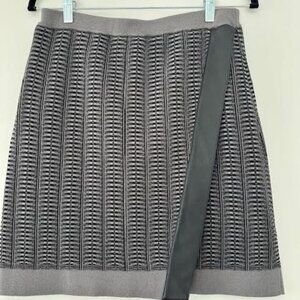 Club Monaco Grey and Black Knit Skirt with Black Faux Leather Accent - size M